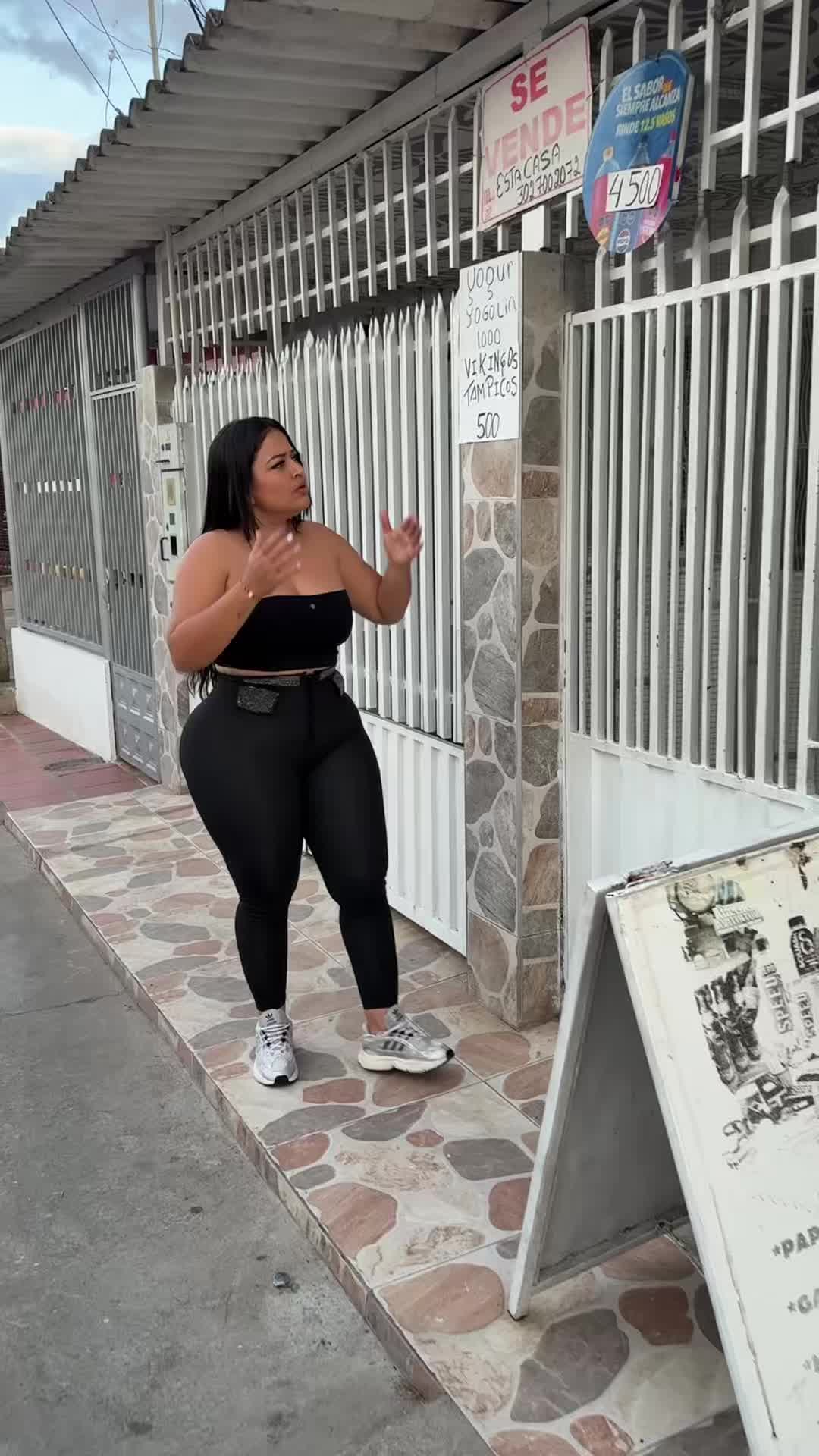 @lizzubiria