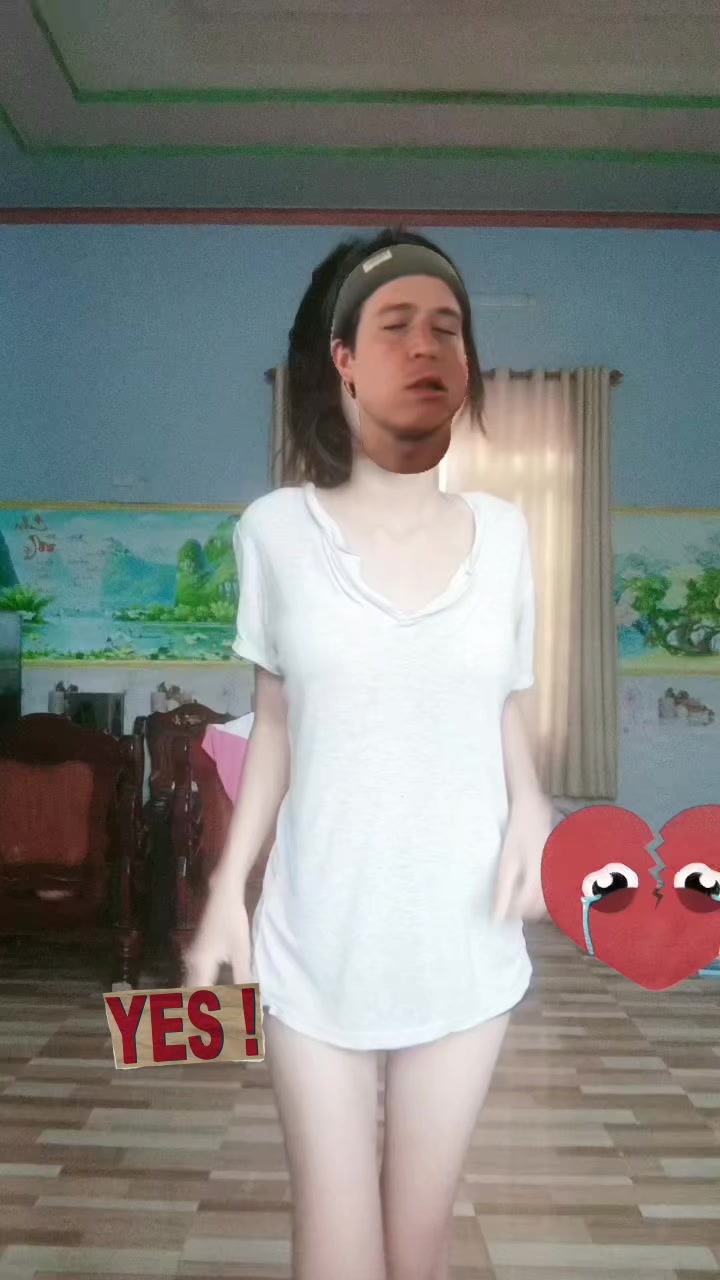 @Xuuu 🧟