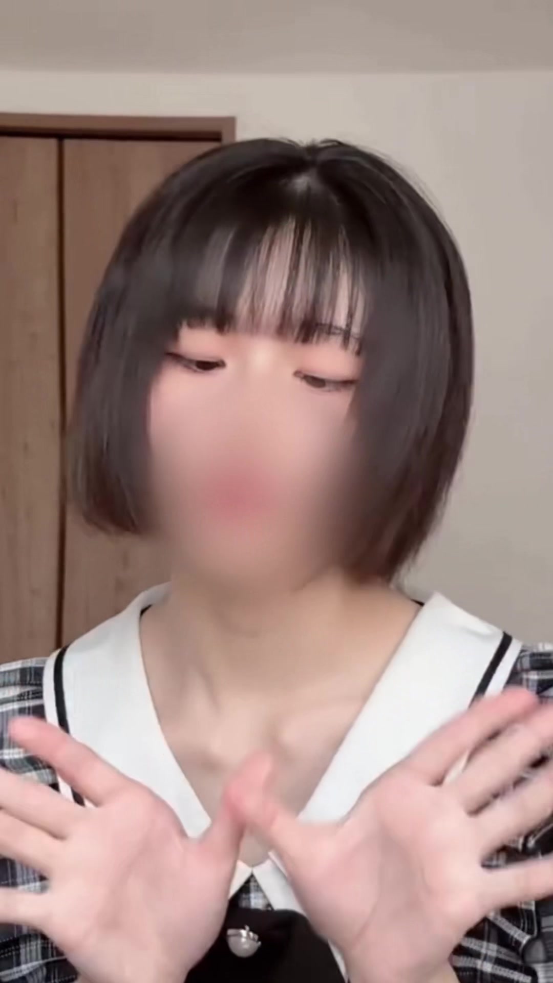 @なぎ