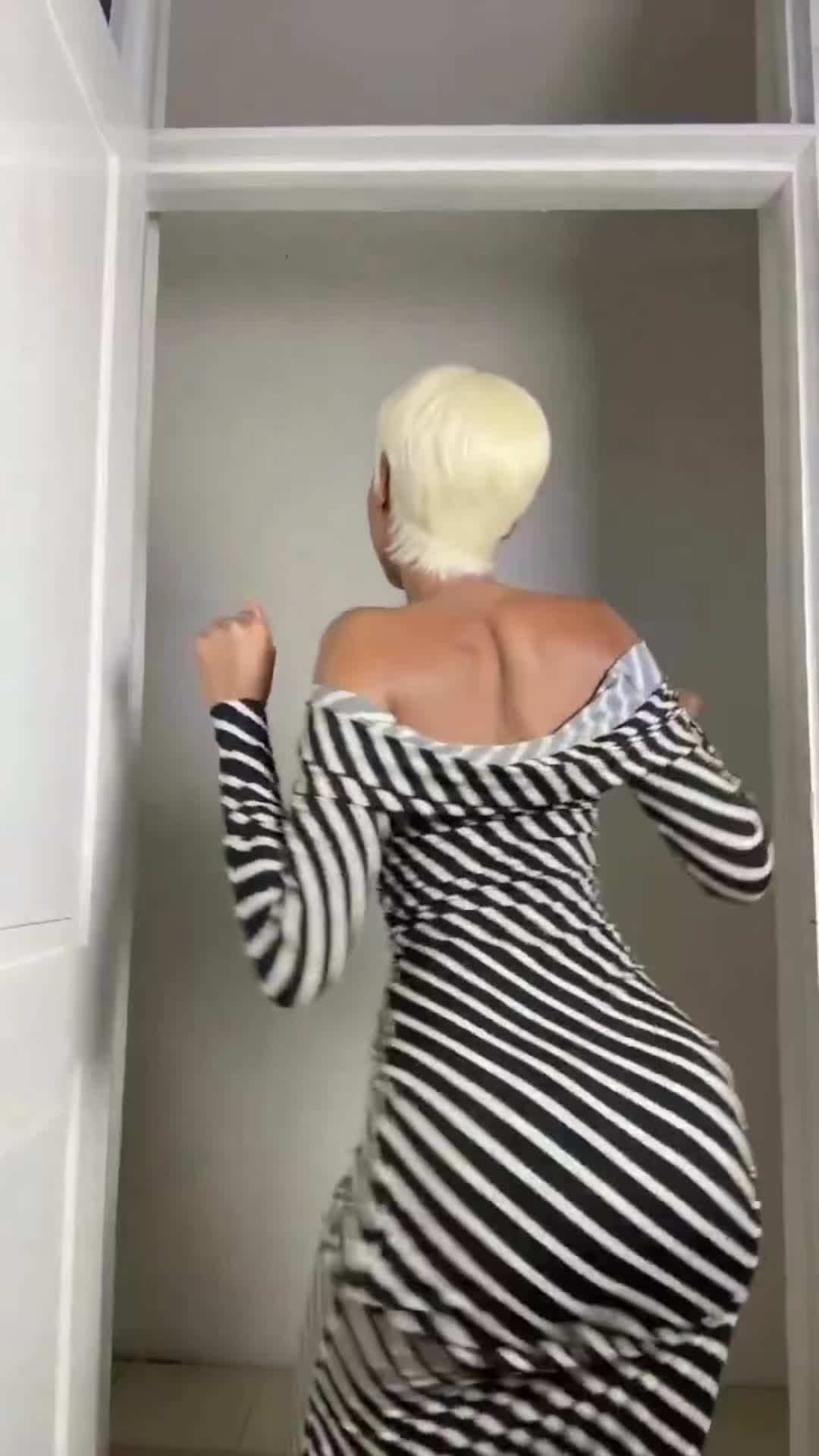 @Twerk