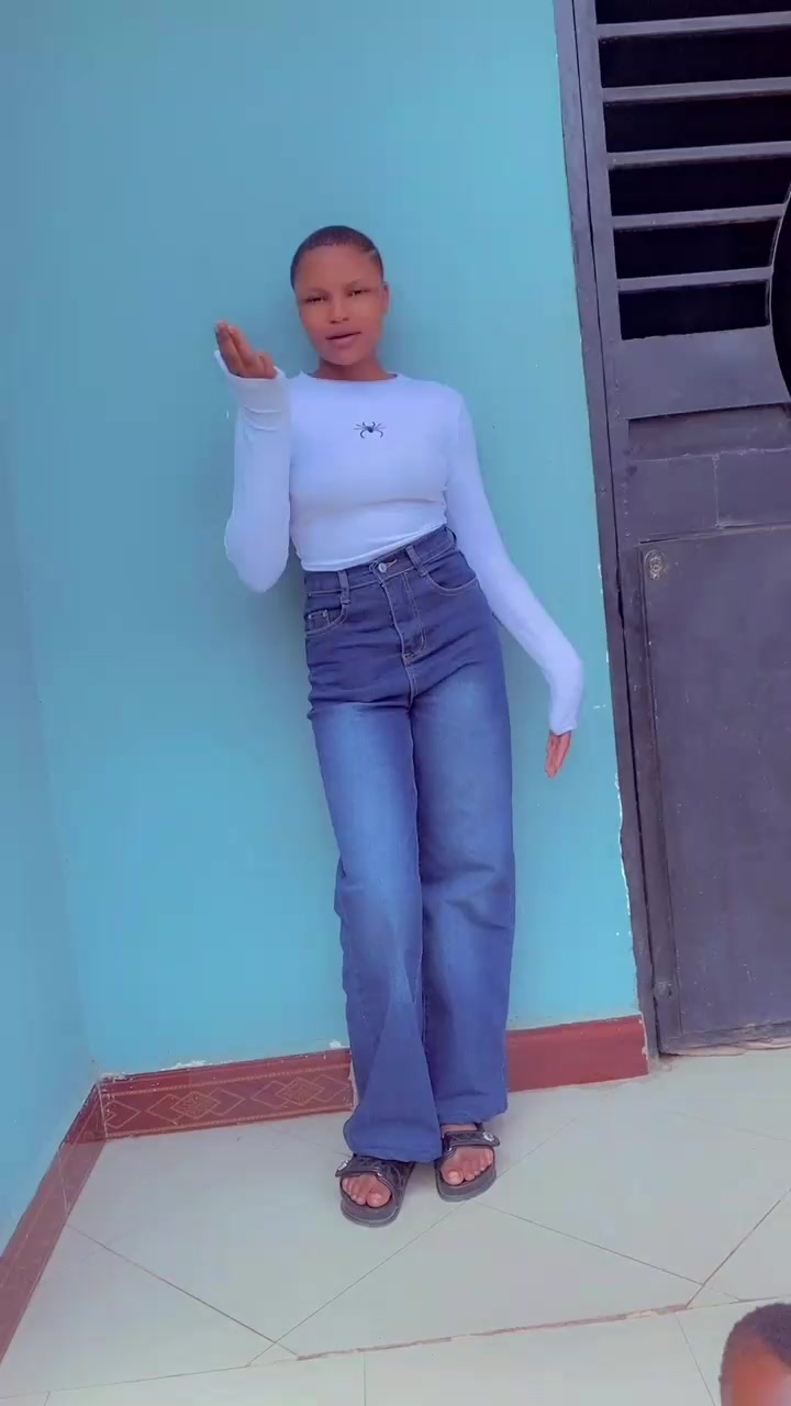 @SW££T ANNI£🍭✨️🍒