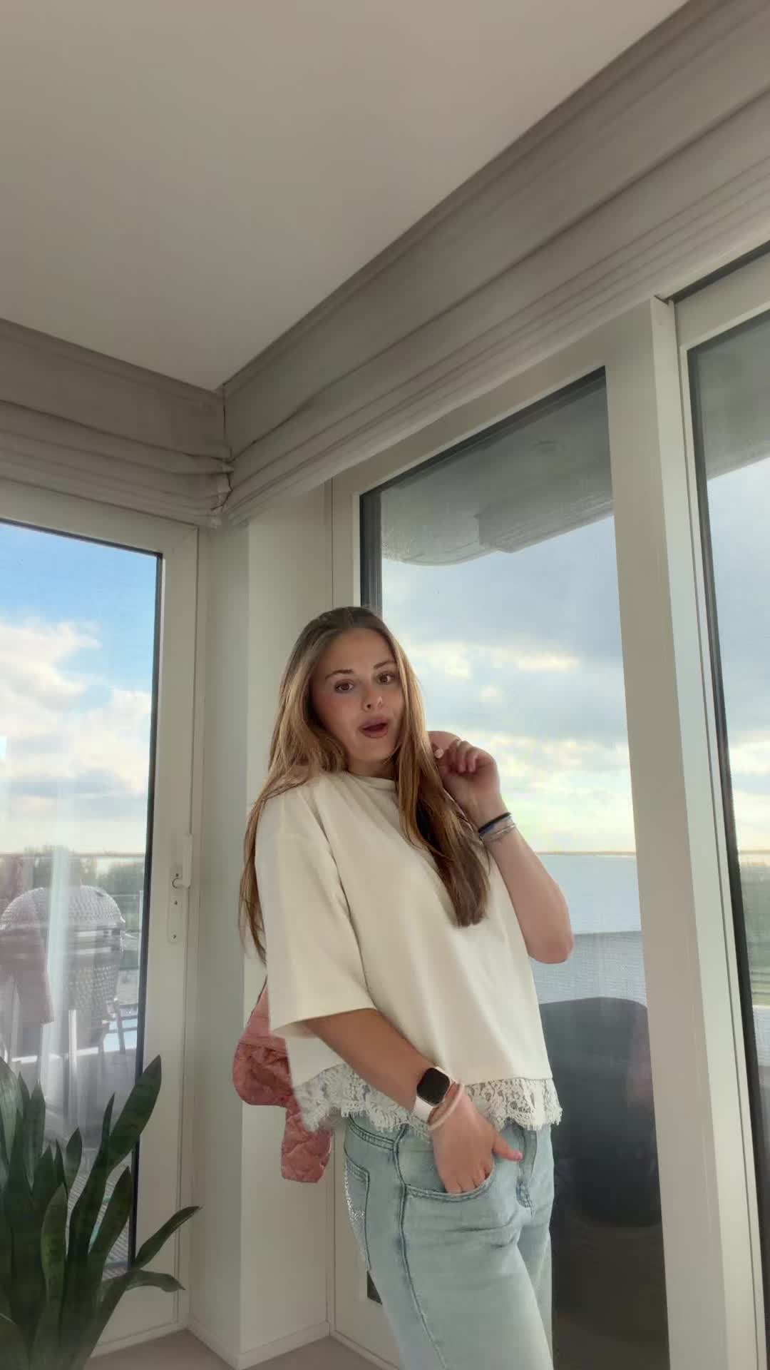 @Helena.v240