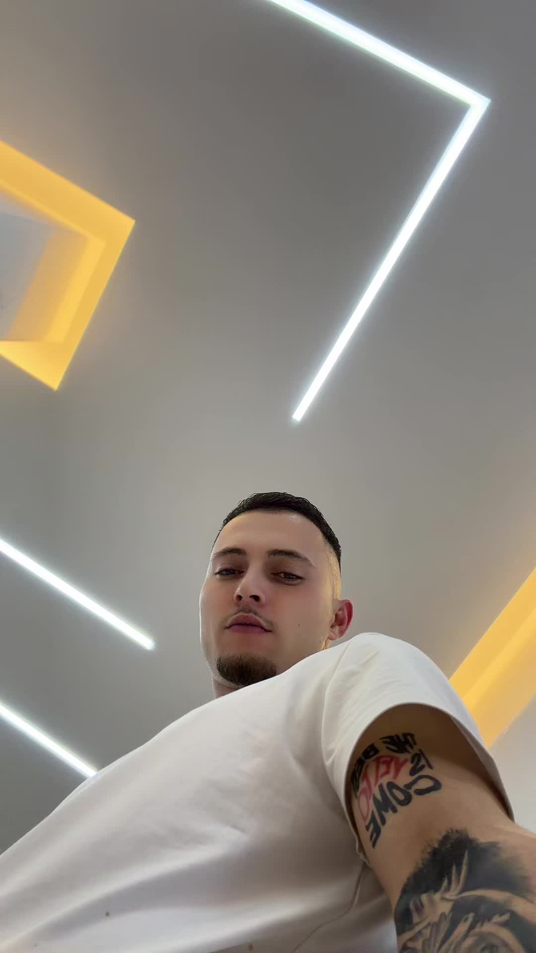 @Bleoni 🦅🇨🇭