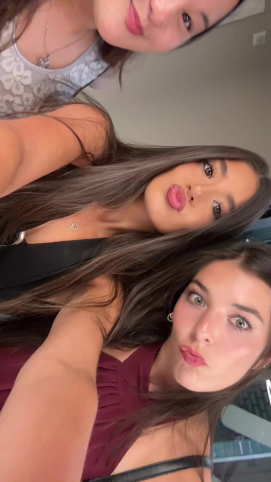 @Feray