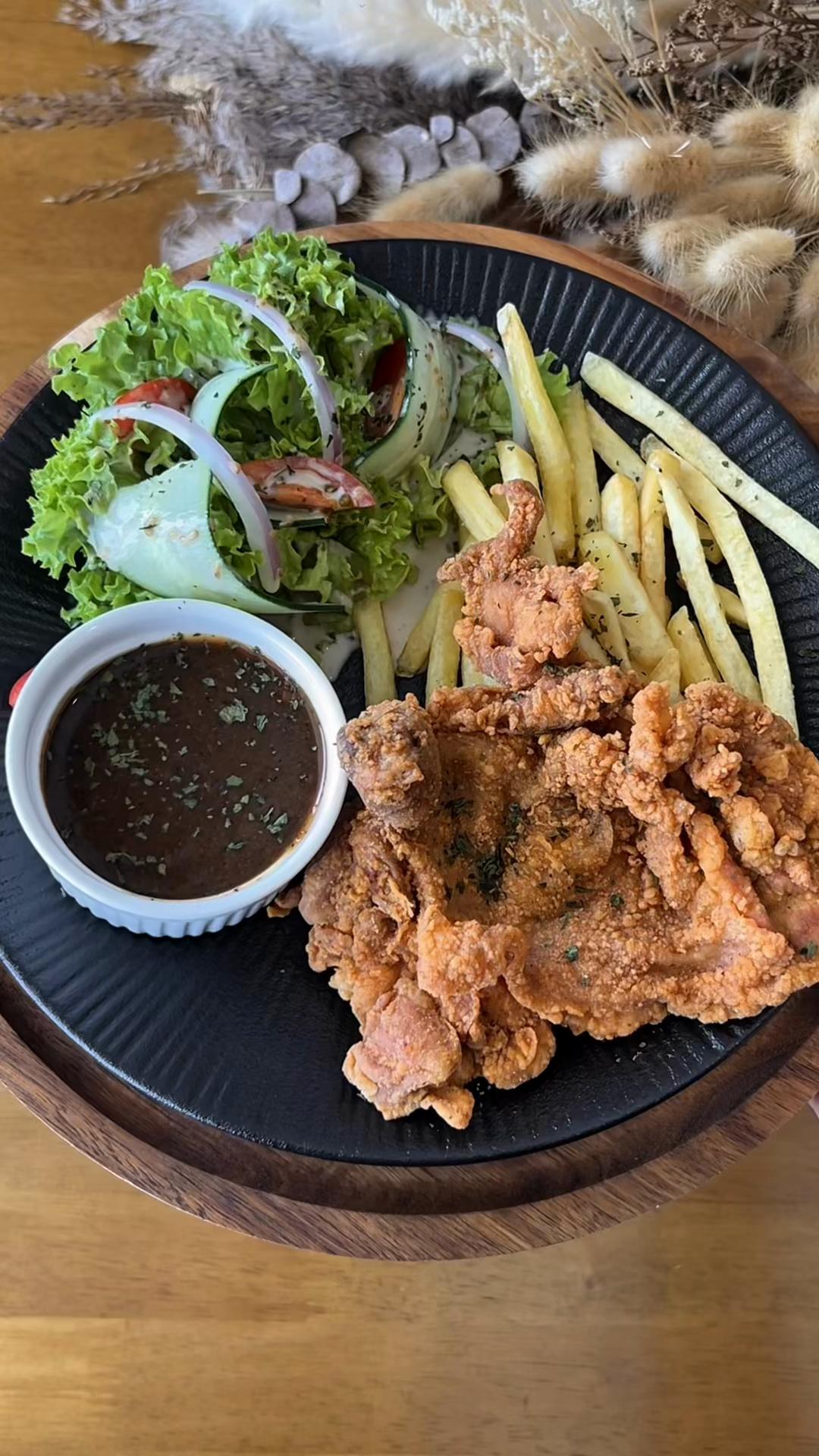 @CRAVING UNA KITCHEN