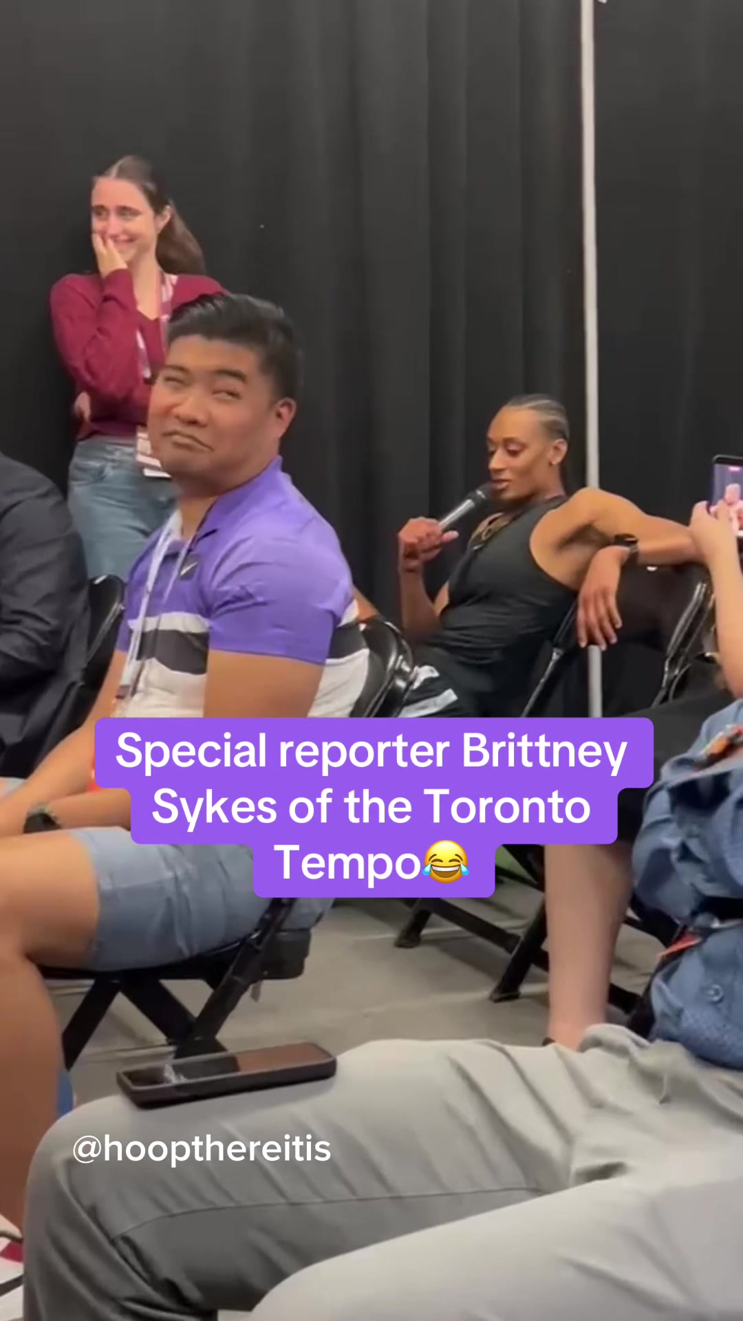 @hoopthereitisshow