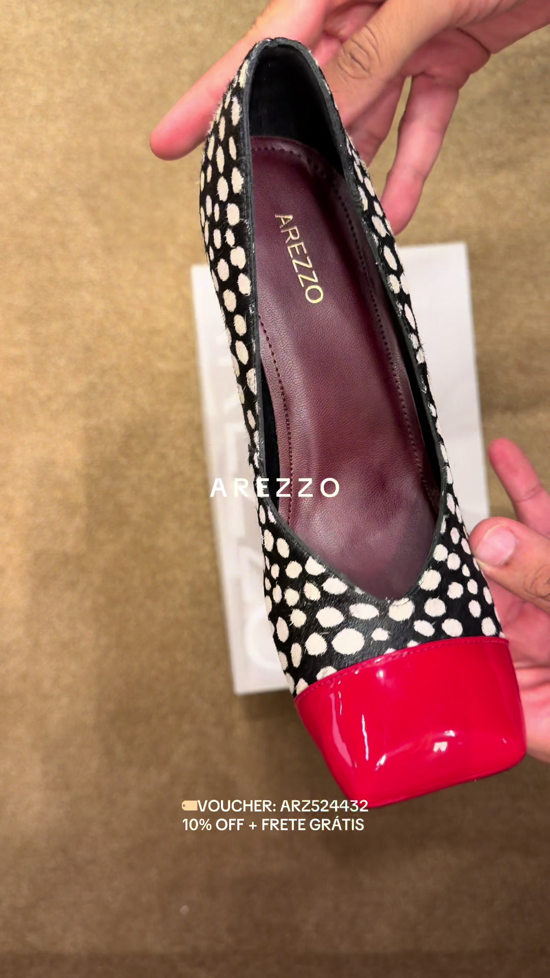 @Dennis Arezzo| ARZ524432
