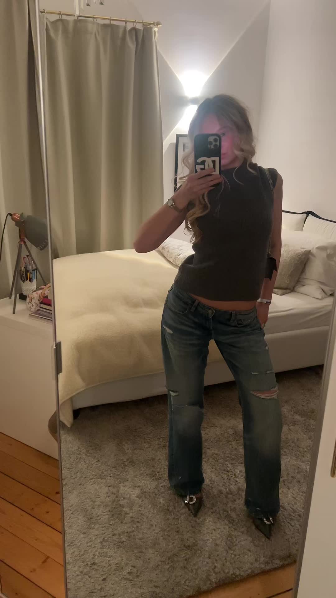 @apollonia 🪽