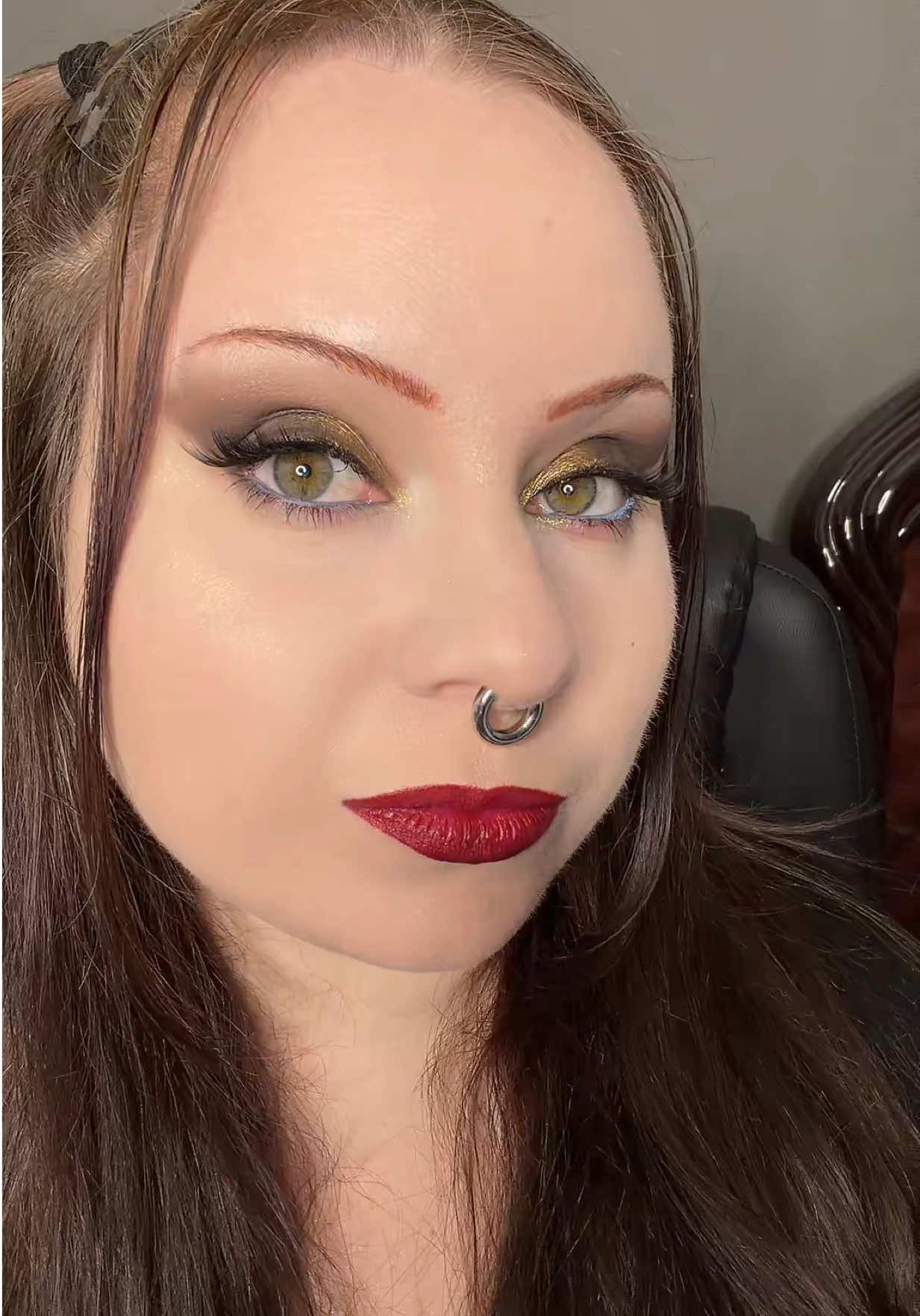 @ℭ𝔥𝔢𝔶𝔢𝔫𝔫𝔢 🖤🕷️