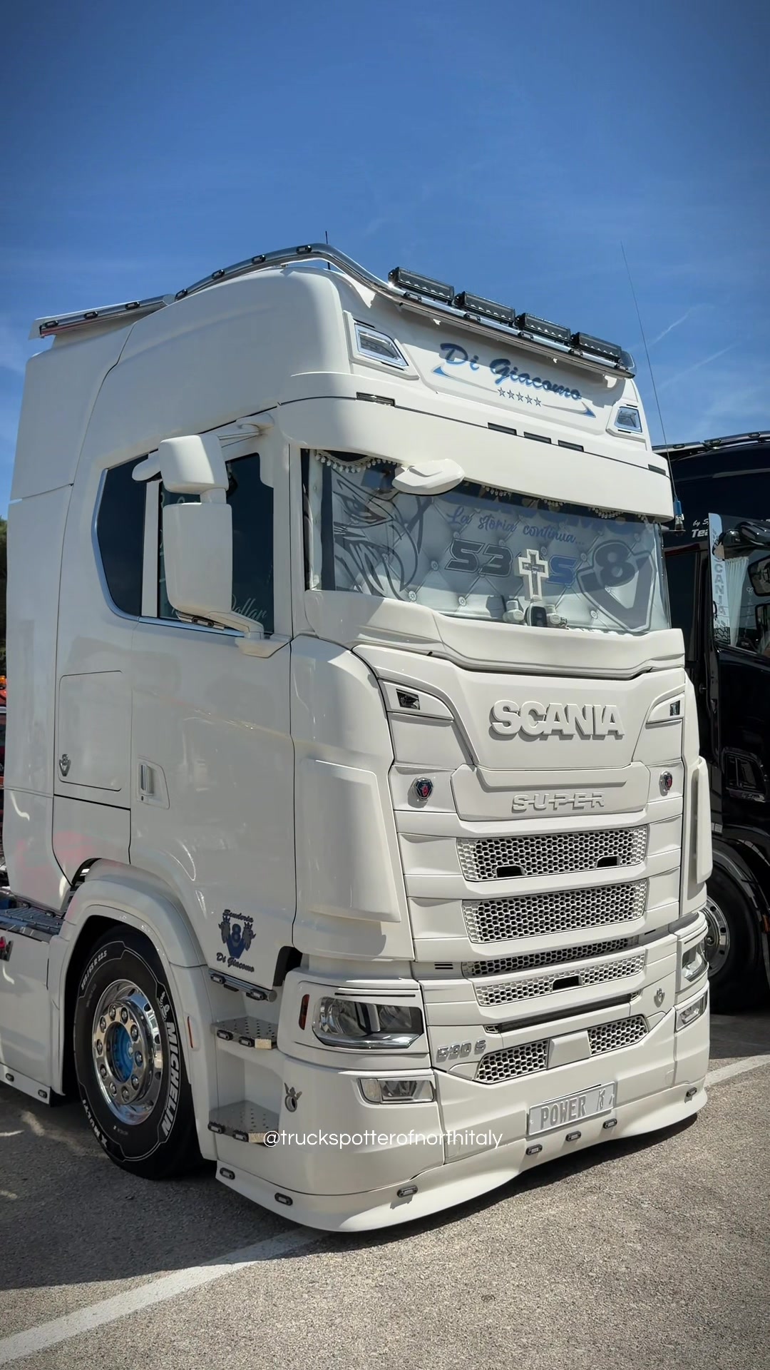 @truckspotter_of_north_italy