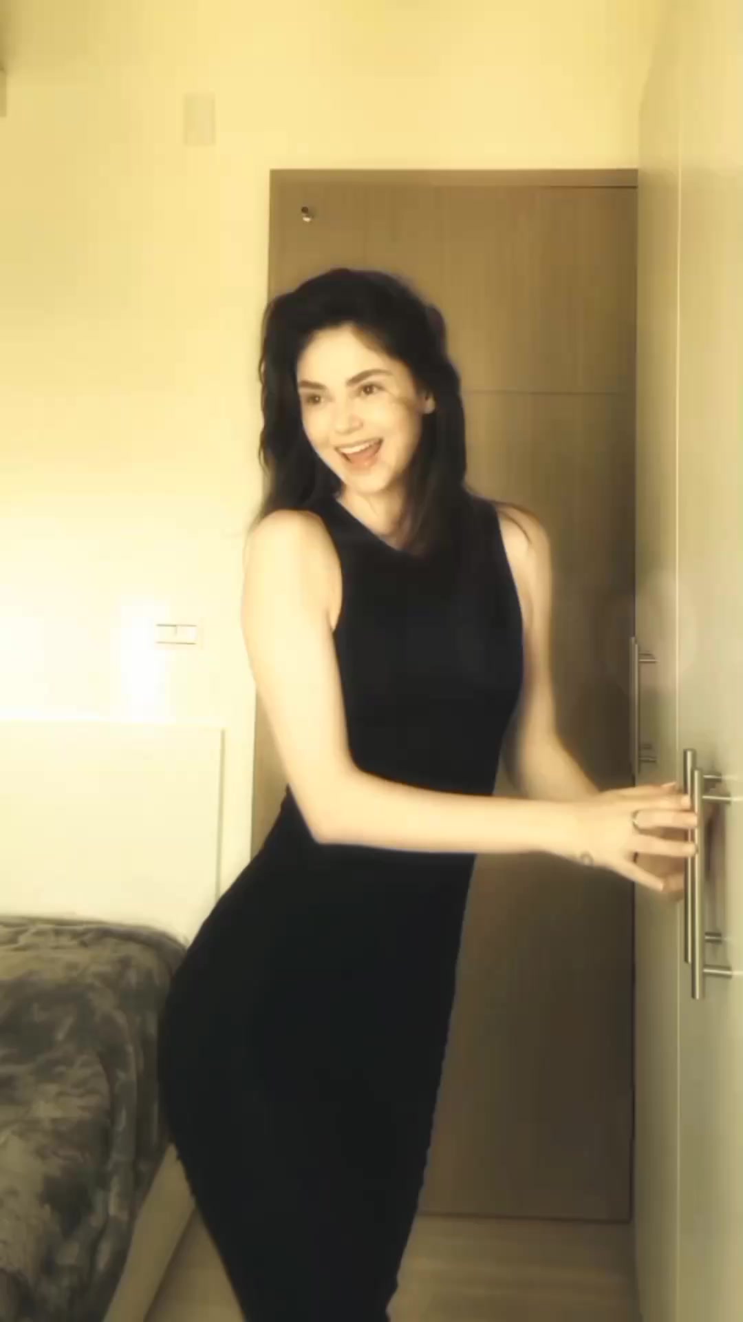 @Miss_vivi.99