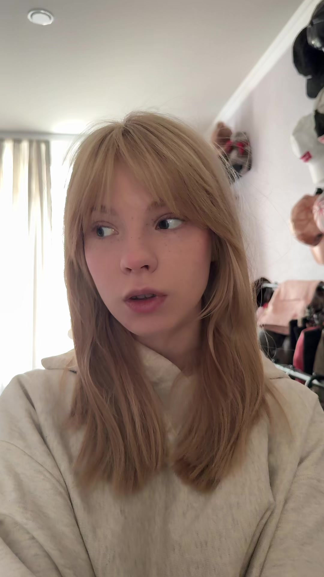 @Alisa