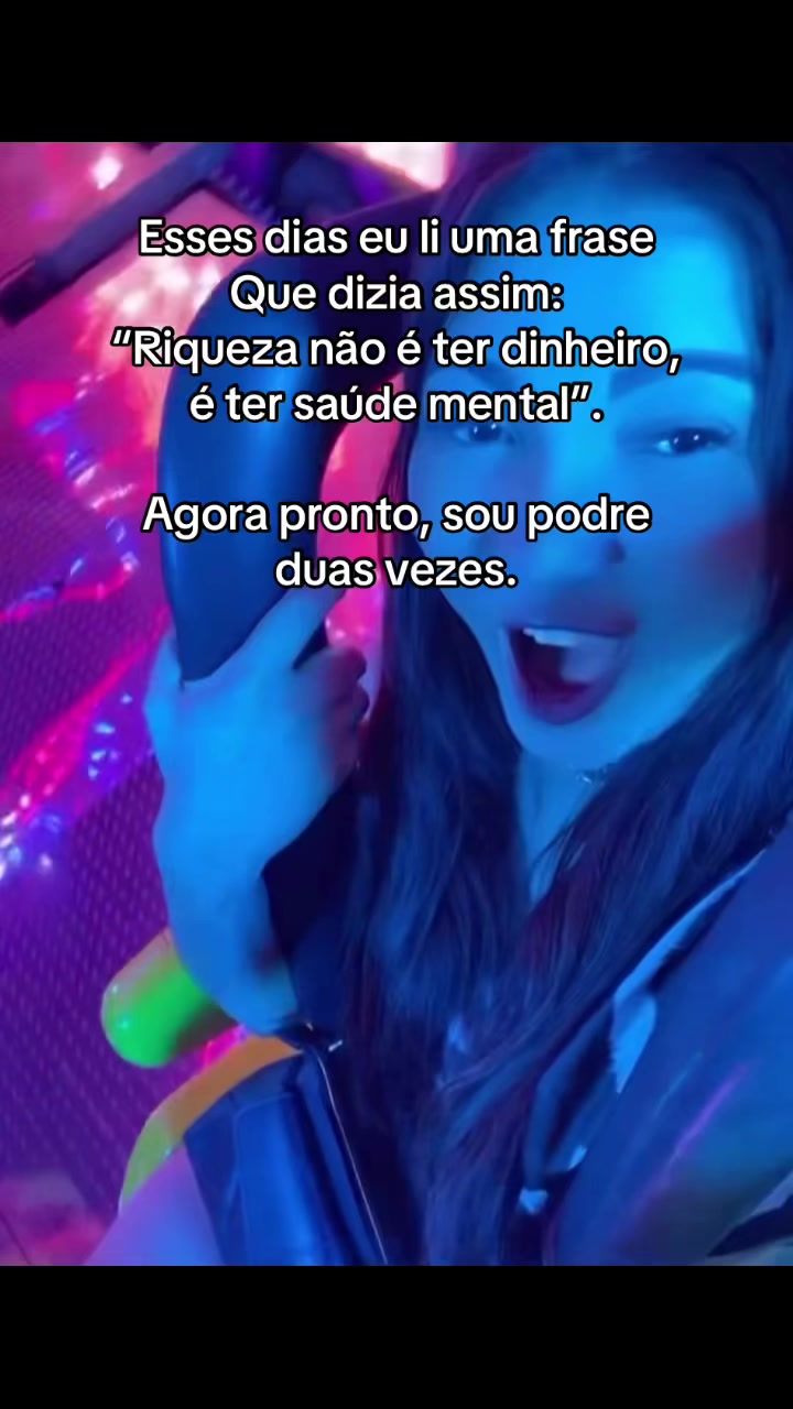 @andrezaFerreira0958