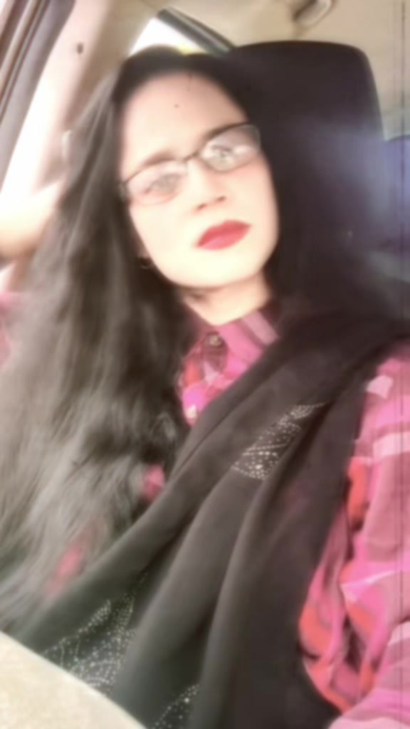 @ghazal_khan_03
