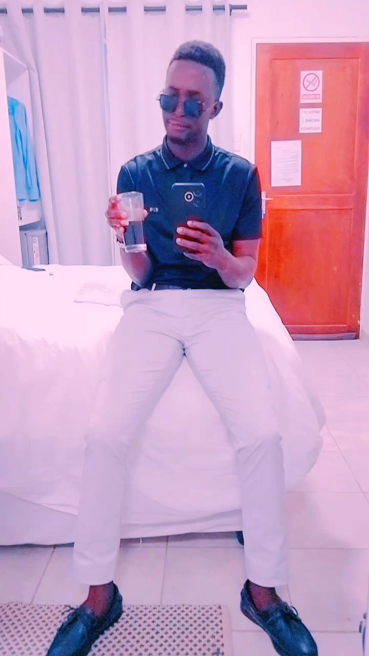 @🇳🇦Bwila 80's Vocals