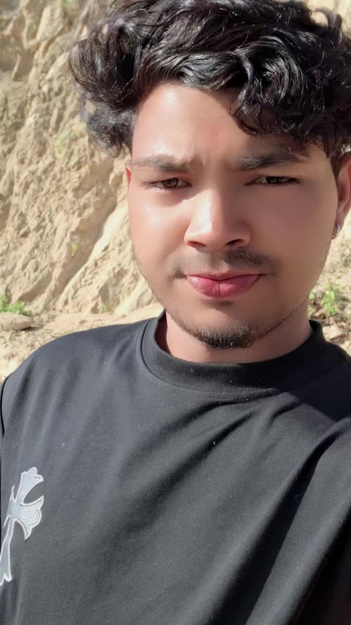 @🖤