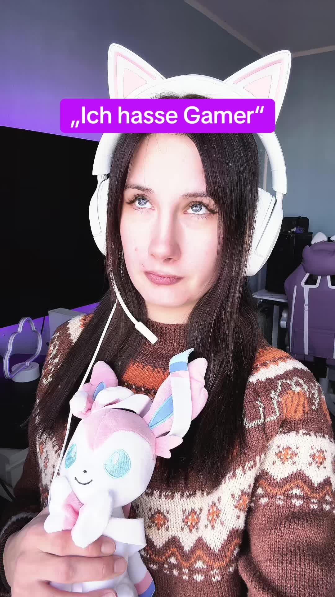 @XAnniMoonX || Twitch