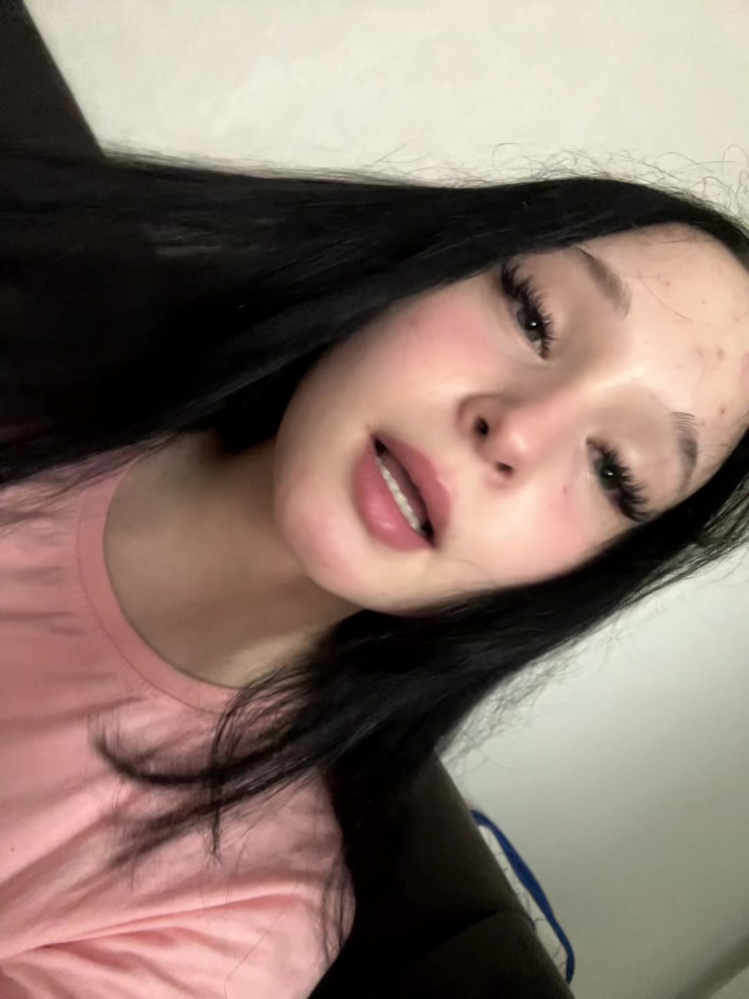 @чёрная