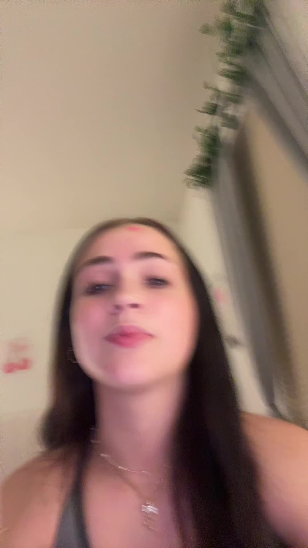 @z777777789