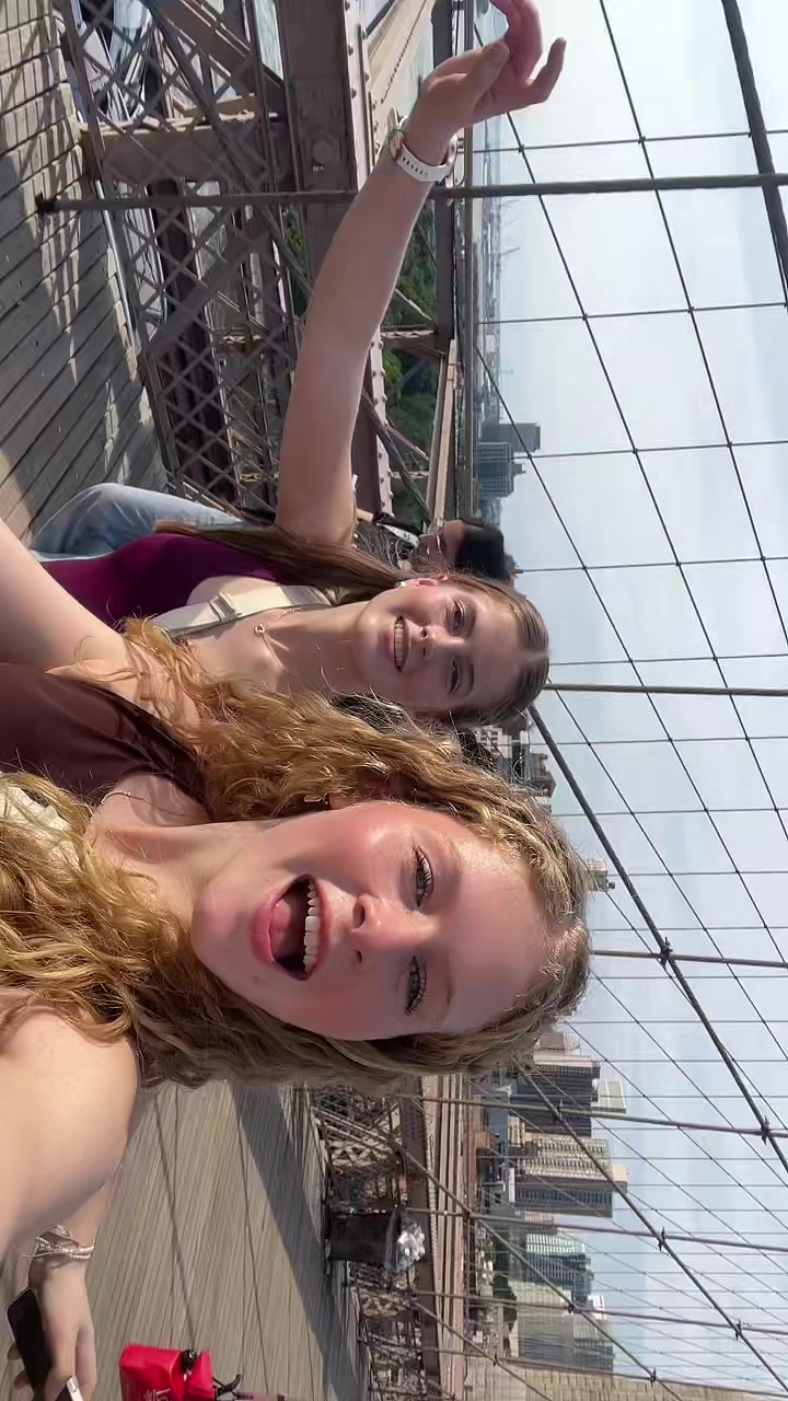 @looneyytunes10