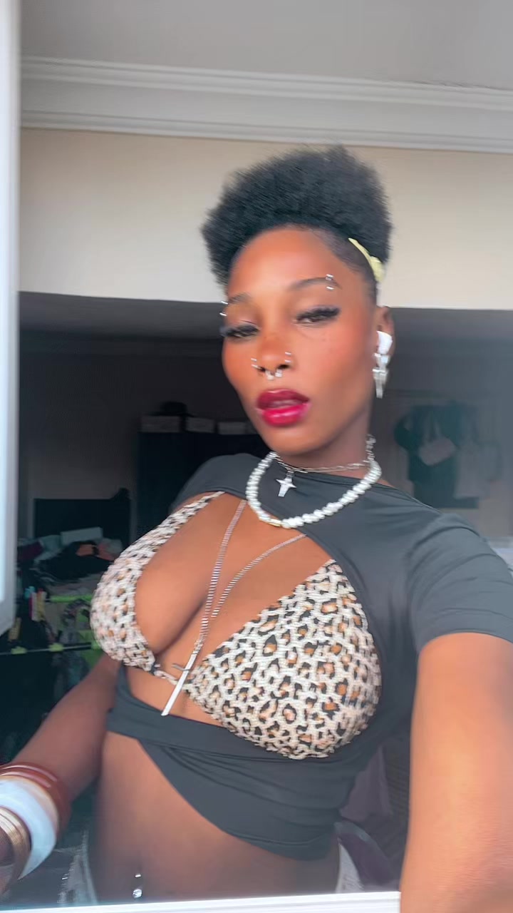 @nicki