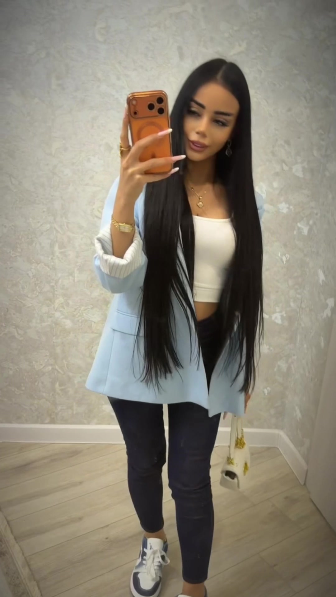 @kamila_999