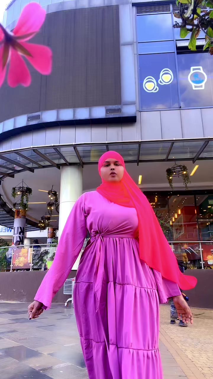 @Queen iftizam 🎀🥀