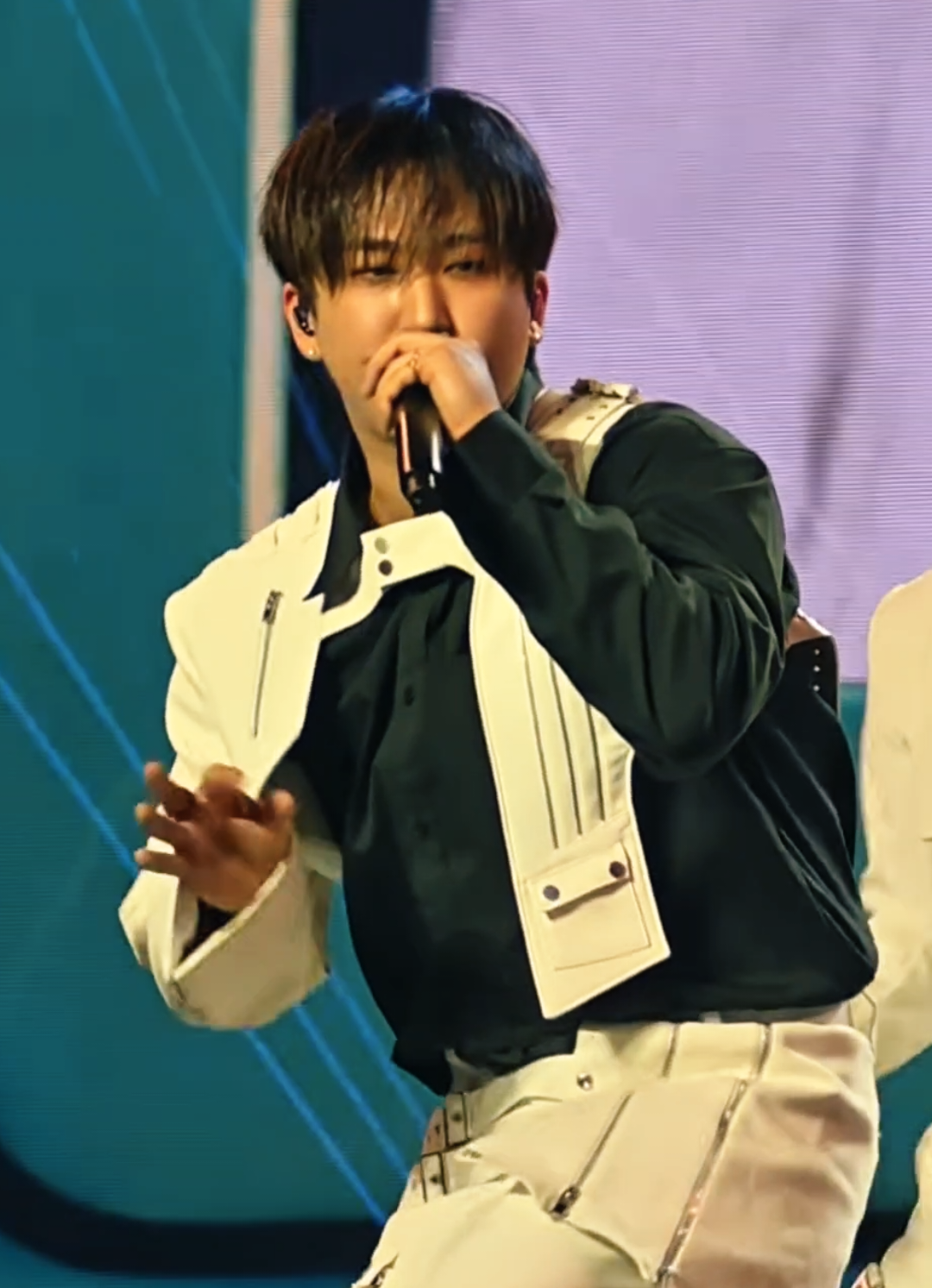 @Idolfocus╰➝ᵐᵃⁿᵘ
