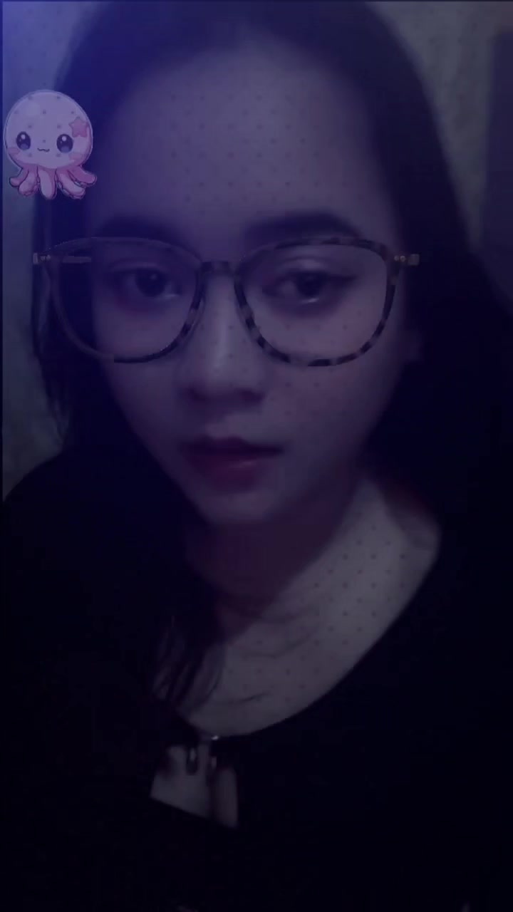 @Vii_lovee