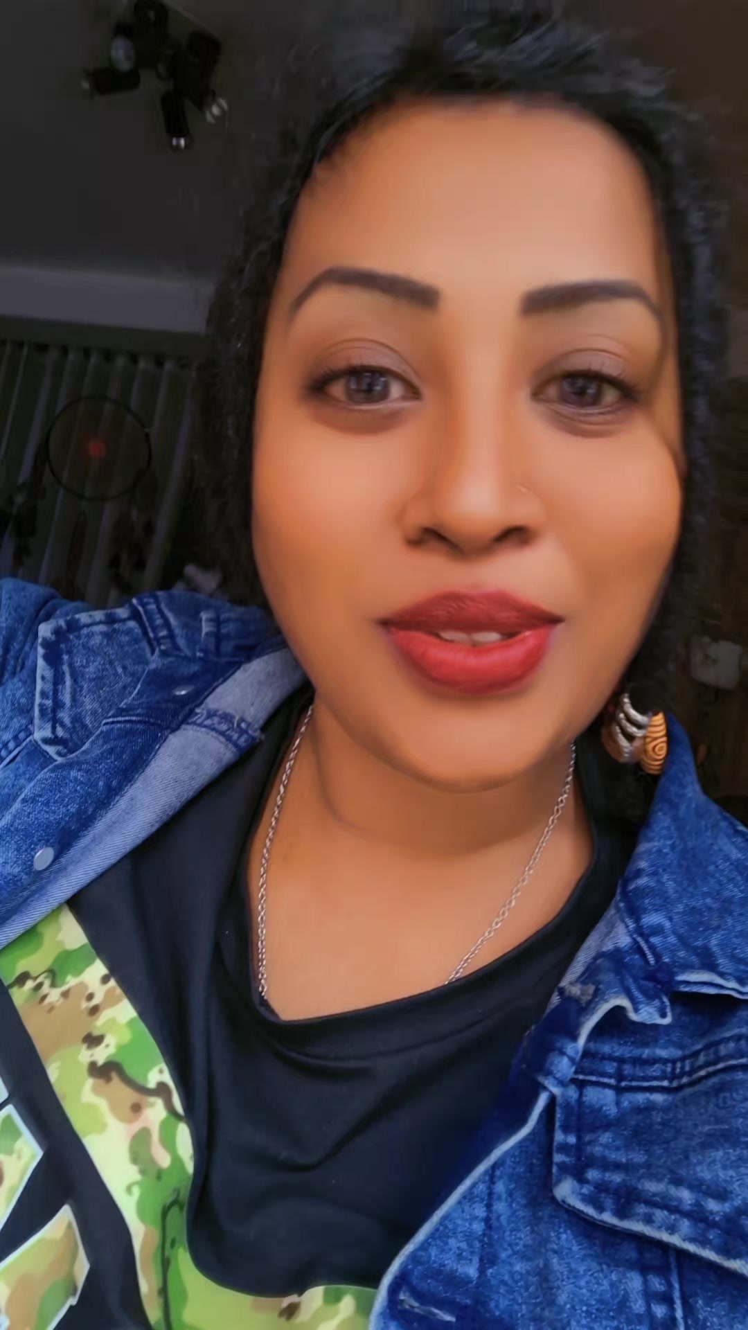 @queen liya