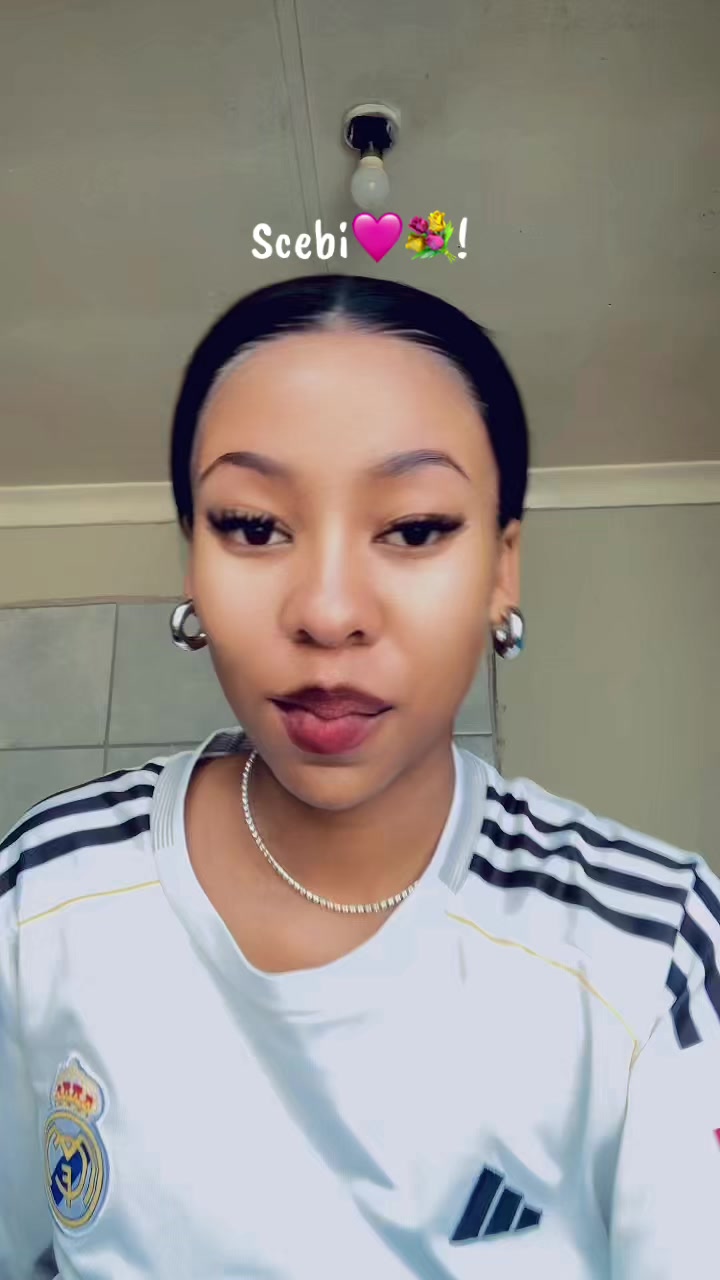 @MaHlase🫧