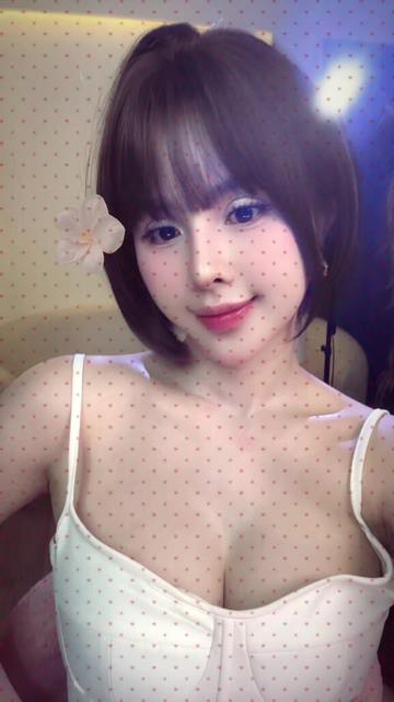 @T&Oacute;C XINH C&Ocirc; KIM