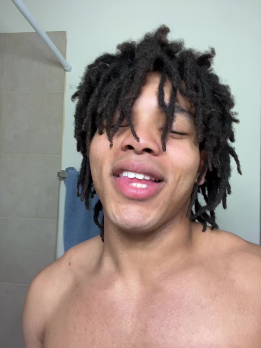 @🕴️