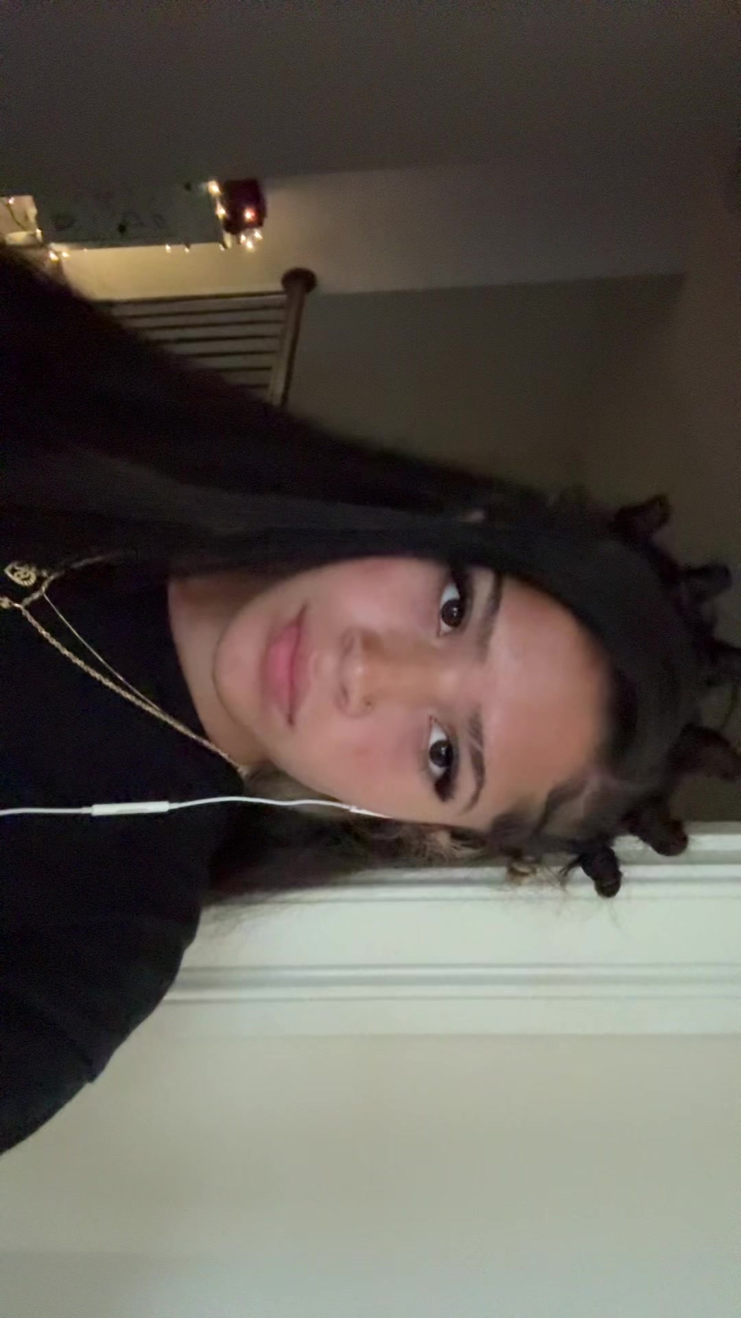 @kyana