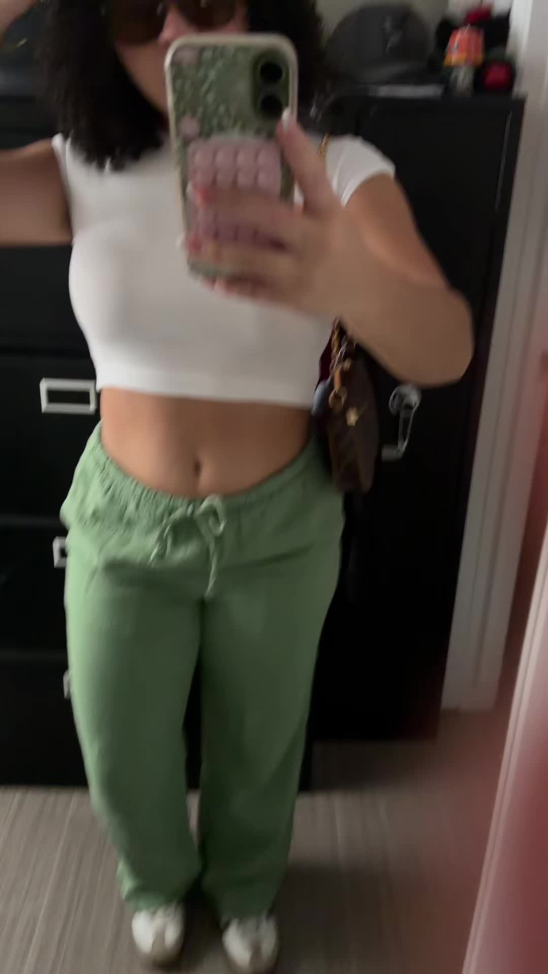 @Angeeee