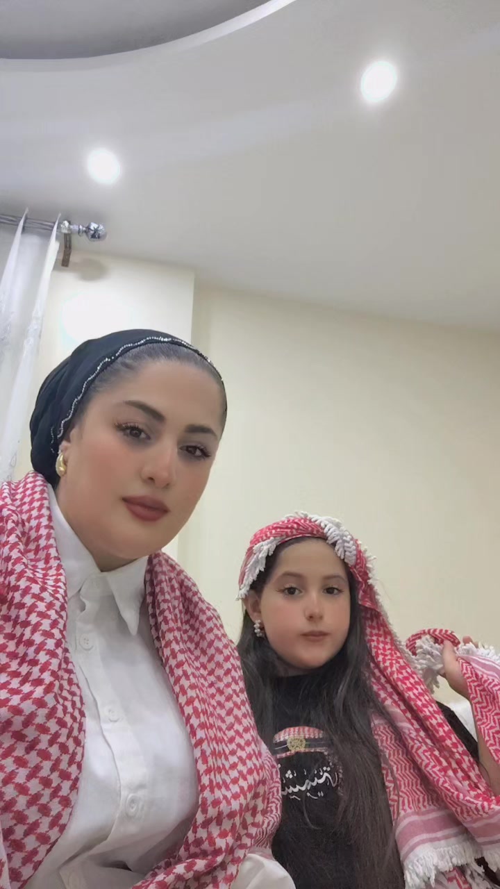 @halooosh