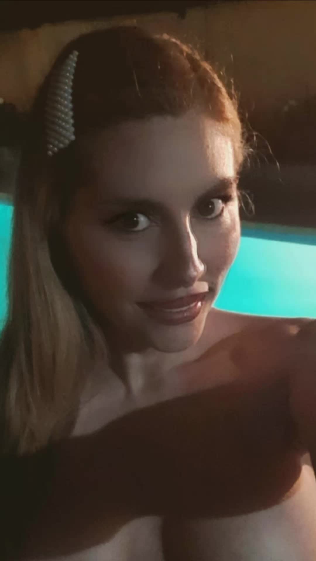@elisa vargas 👑