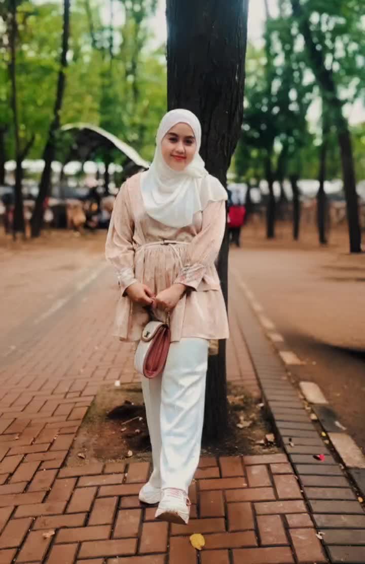 @Risya