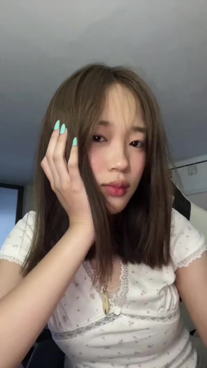 @s.lyna