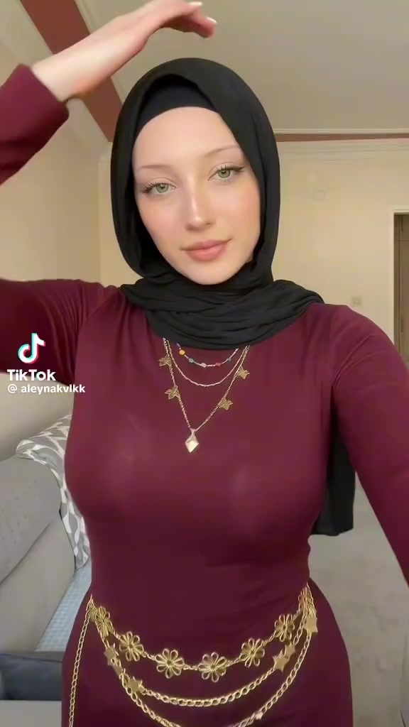@aleyna