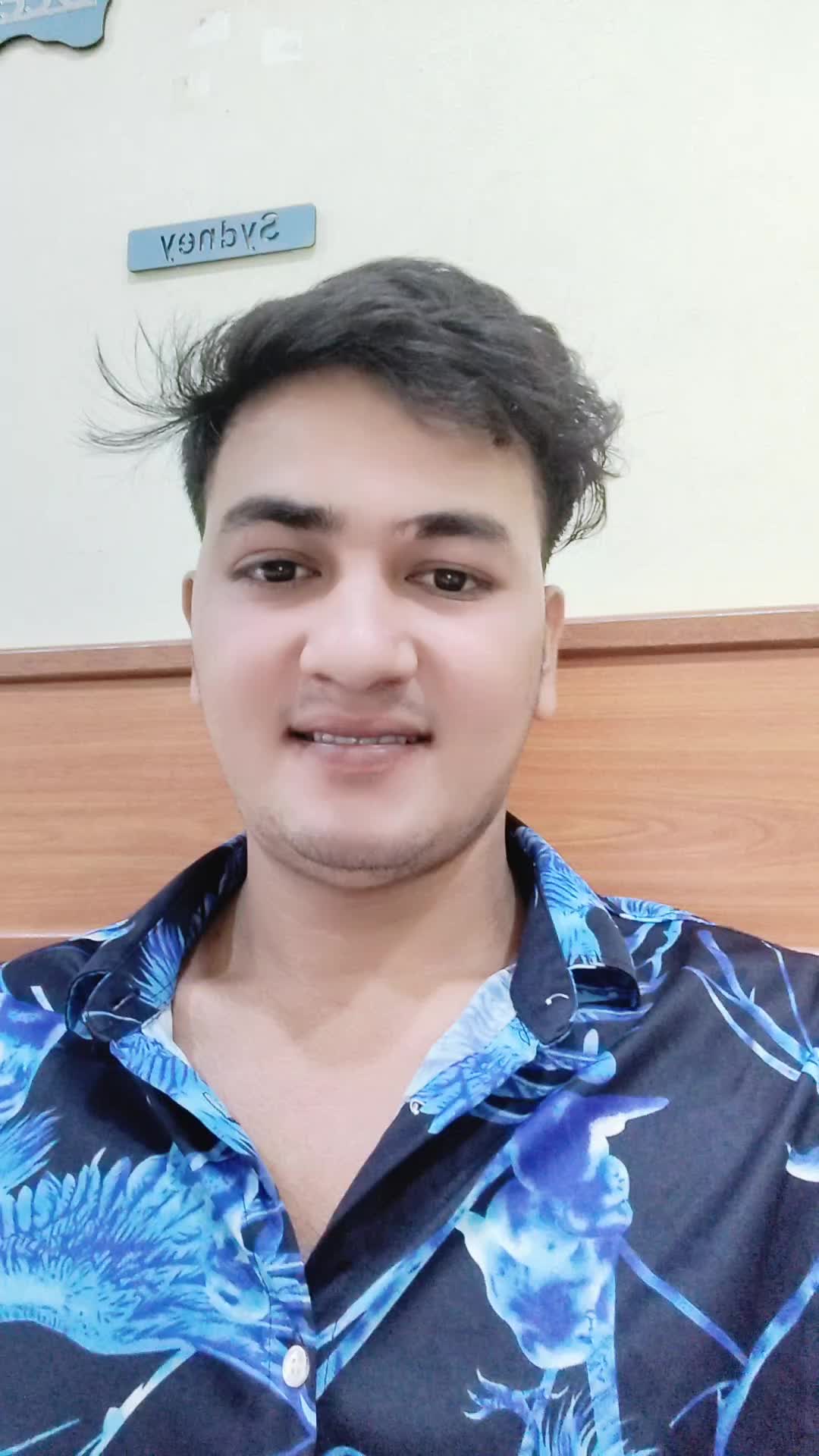 @Aniket singh😘