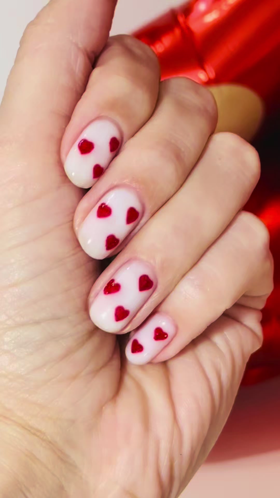 @SenkaNails