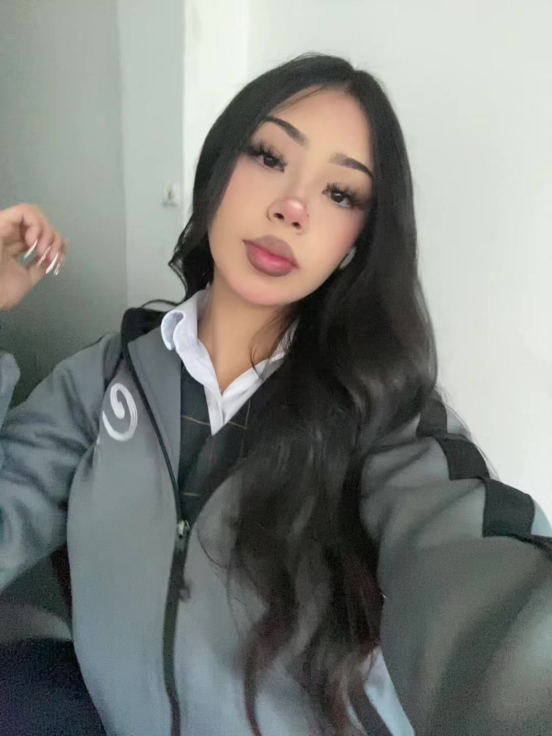 @Valen๐.
