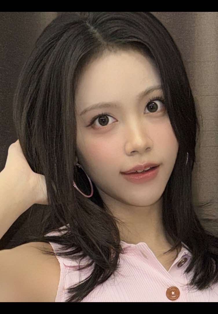 @⃟
