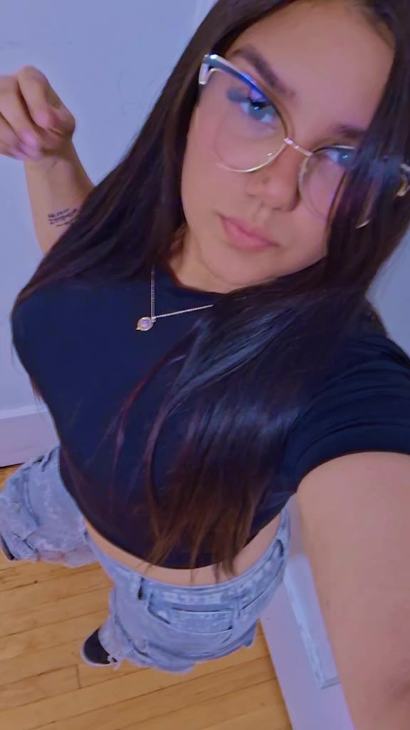 @lorii🍓👑🇻🇪🇺🇸🩷