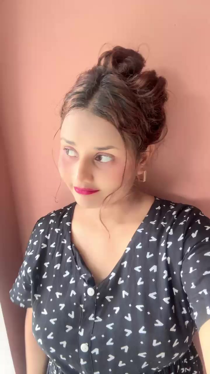 @इलियान्सी मुखिया CinDeRelLa🧚✨