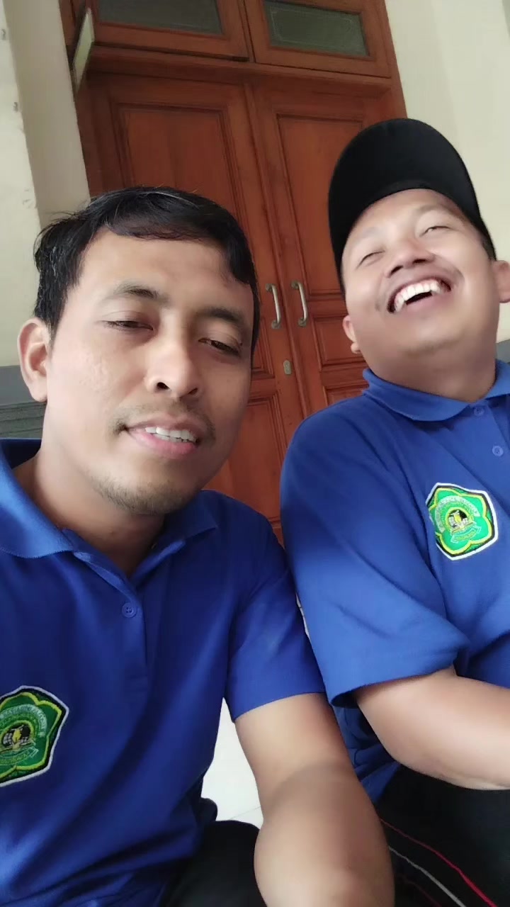 @qodirsmart