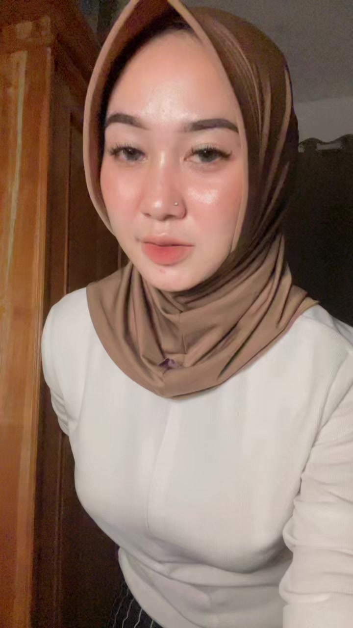@momon 2