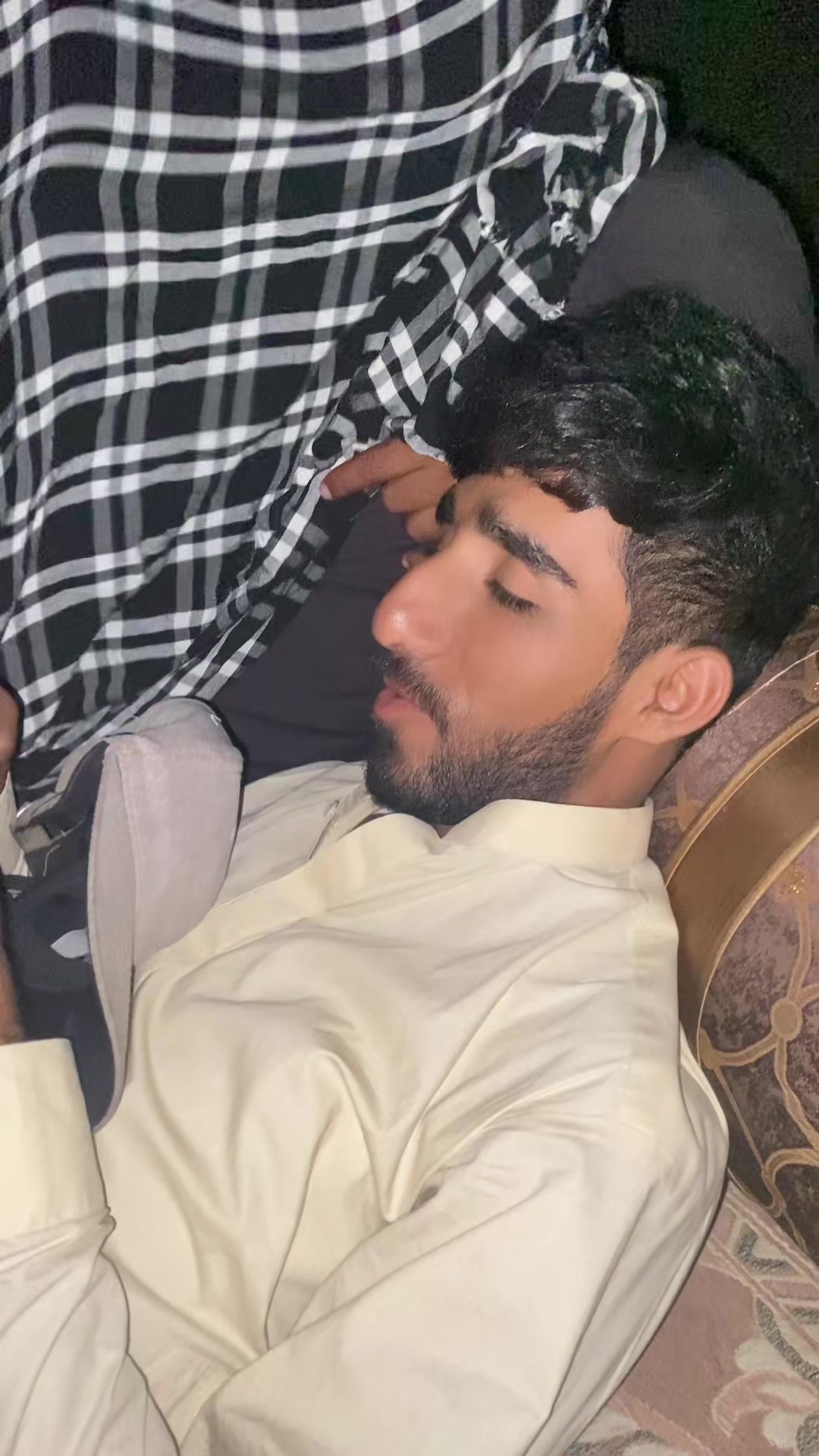 @ASiF🖤🌑