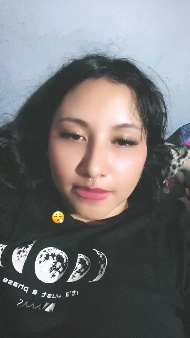 @_angiie_marin_